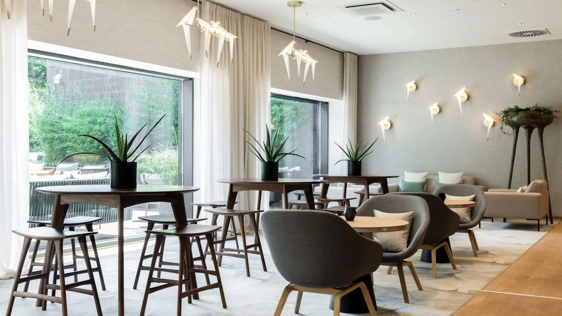 Ac Hotel By Marriott Berlin Humboldthain Park