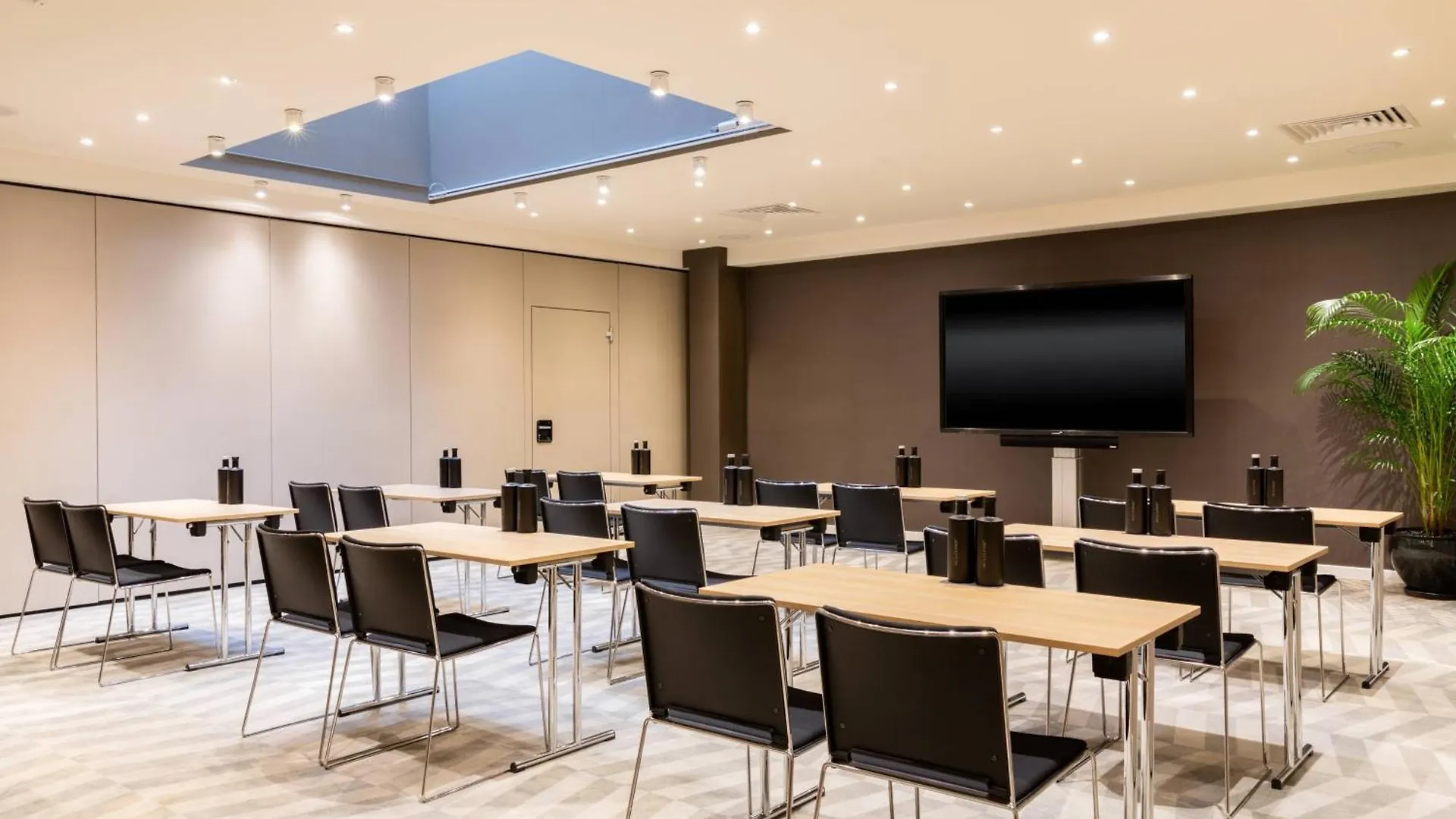 Ac Hotel By Marriott Berlin Humboldthain Park 4*,  Germany